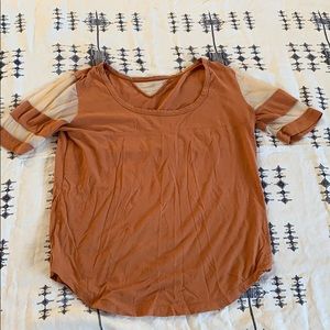 Olympia Activewear workout / lounge top